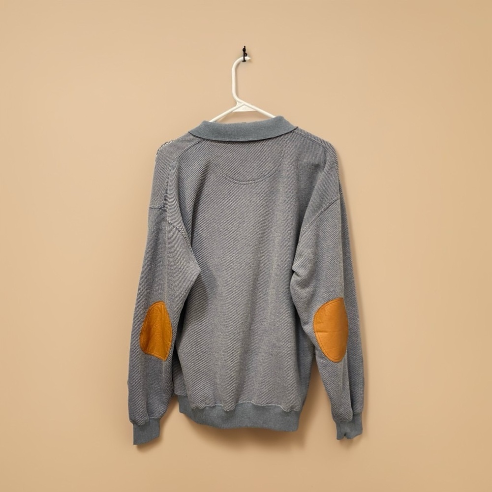 Orvis Grandpacore Cottagecore Old Money Men's Pullover with Tan Elbow Patches - Picture 2 of 9